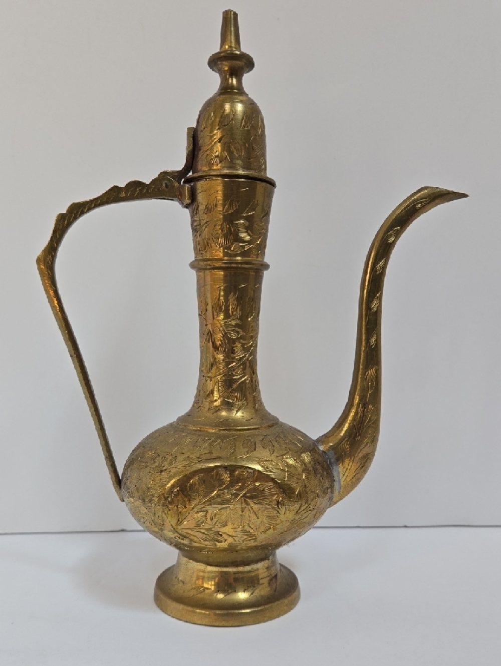Engraved Brass Ewer Pitcher Tea Pot Made In India 300T